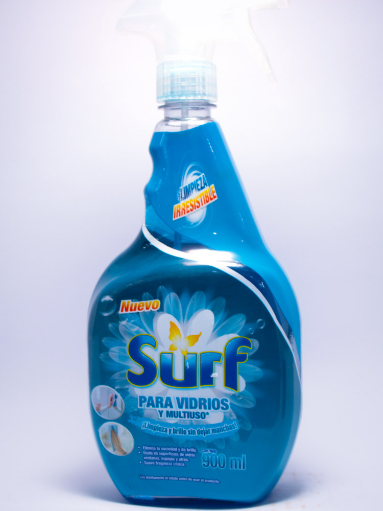 Limpia Vidrios Surf 900 Ml.
