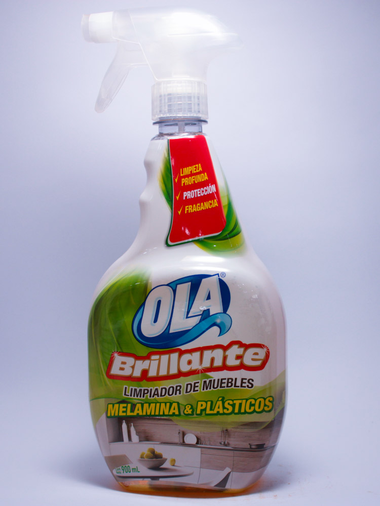 Limpiador de Muebles Ola 900 Ml.