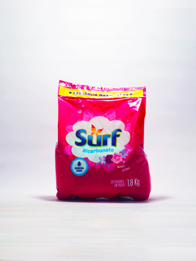 Detergente Rosas y Lilas Surf 1.8 Kg.